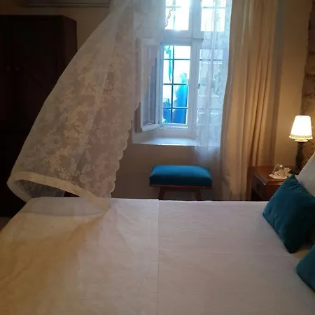 Pensión Cunda Adali Ayvalı