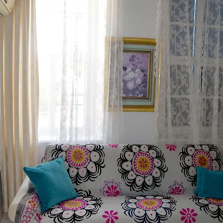 Cunda Adali Pensión 3*