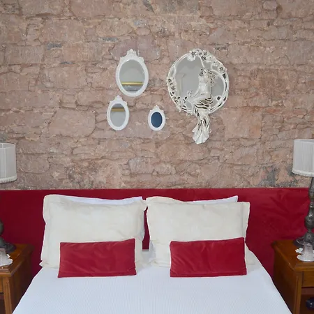 Pensión Cunda Adali Ayvalı